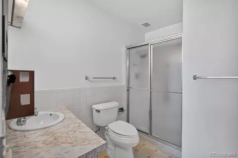Bath - 9155 E Center Ave #10D, Denver, CO 80247 photo 2 of 2