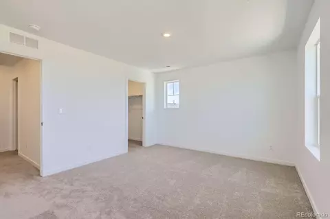 22094 E 39th Pl, Aurora, CO 80019 photo 11