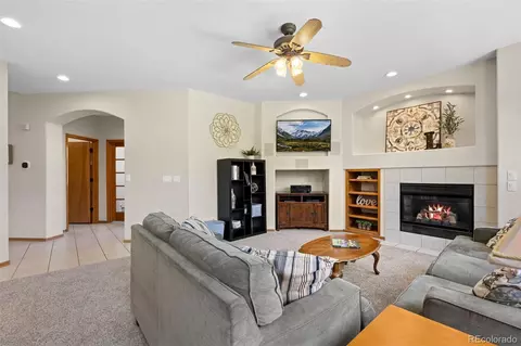 22463 E Weaver Dr, Aurora, CO 80016 photo 7