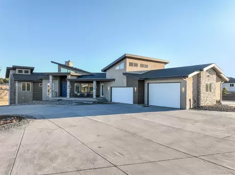 19647 Guildford Ct, Monument, CO 80132