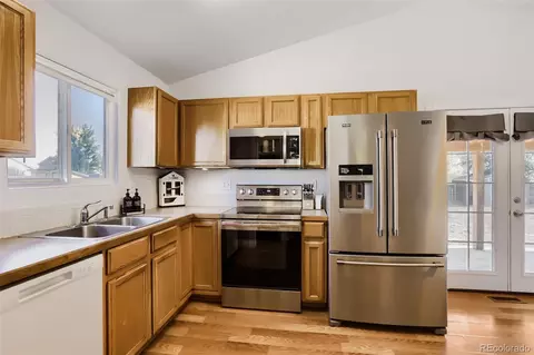 Kitchen - 3920 Harbor Ln, Evans, CO 80620 photo 3 of 4