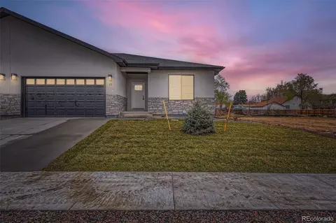 21 S Gray St, Lakewood, CO 80226