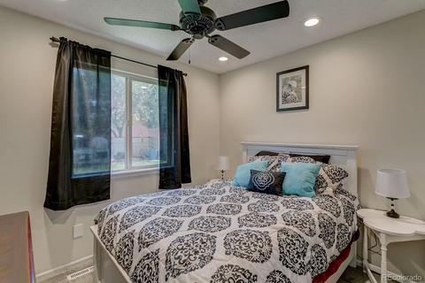 4852 Carson St, Denver, CO 80239 photo 11