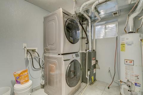 4852 Carson St, Denver, CO 80239 photo 17