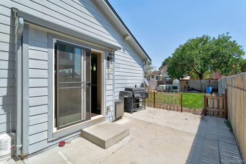 4852 Carson St, Denver, CO 80239 photo 19