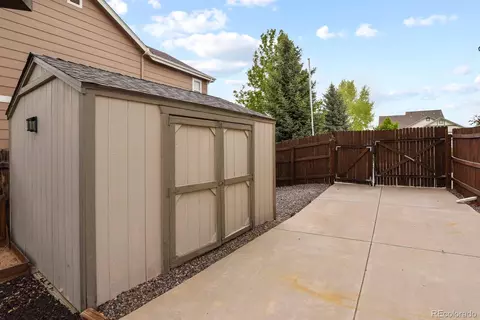Exterior - 22346 E Navarro Dr, Aurora, CO 80018 photo 4 of 5