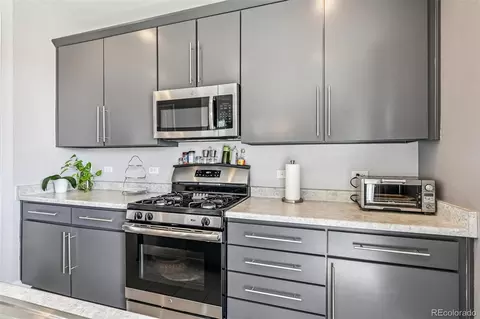 Kitchen - 4490 E 96th Pl, Thornton, CO 80229 photo 3 of 4