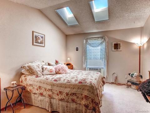 2768 E Nichols Cir, Centennial, CO 80122 photo 6