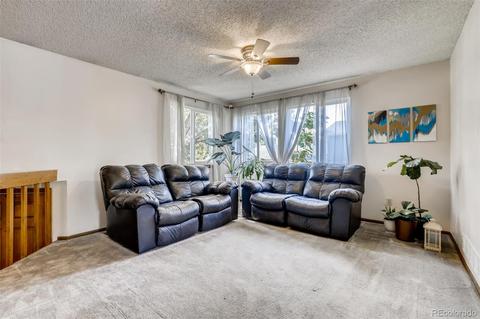 4625 Eugene Way, Denver, CO 80239 photo 4