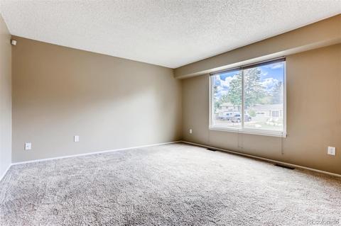 16454 E Bates Dr, Aurora, CO 80013 photo 3