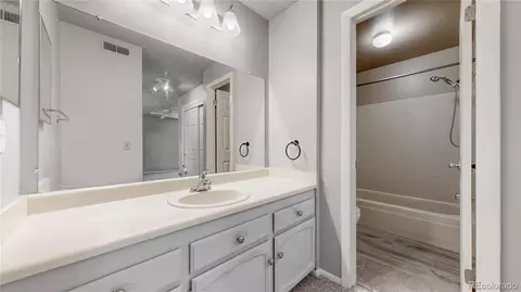 Bath - 14495 E 1st Dr #C1, Aurora, CO 80011 photo 3 of 4