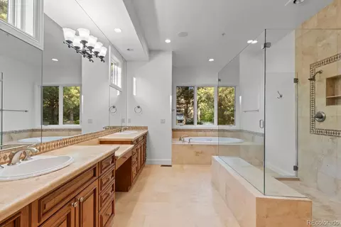 Bath - 645 Ruby Trust Dr, Castle Rock, CO 80108 photo 1 of 2