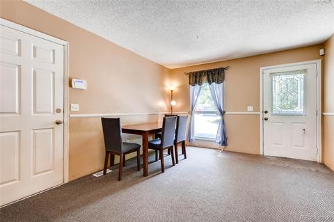 20519 E Buchanan Dr, Aurora, CO 80011 photo 5