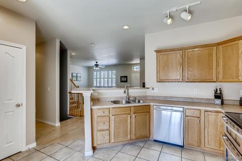 18373 E Colgate Pl, Aurora, CO 80013 photo 9