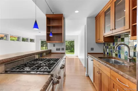 Kitchen - 1414 Elder Ave, Boulder, CO 80304 photo 4 of 5