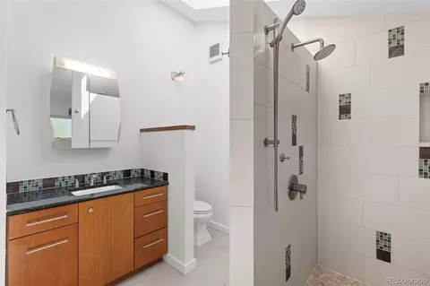 Bath - 1414 Elder Ave, Boulder, CO 80304 photo 6 of 7