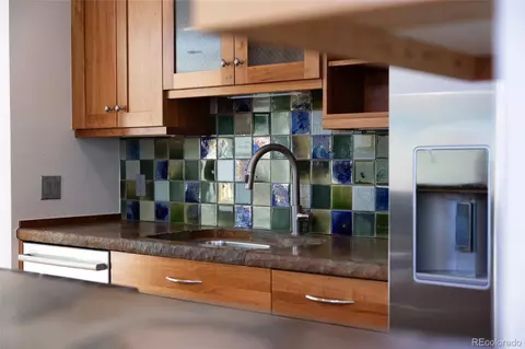 Kitchen - 1414 Elder Ave, Boulder, CO 80304 photo 2 of 5