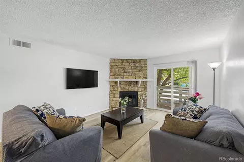 8555 Fairmount Dr #H101, Denver, CO 80247