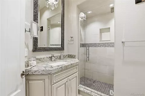 Bath - 16444 Sunflower Ln, Morrison, CO 80465 photo 3 of 7