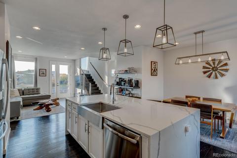 15732 E Broncos Pl, Centennial, CO 80112 photo 11