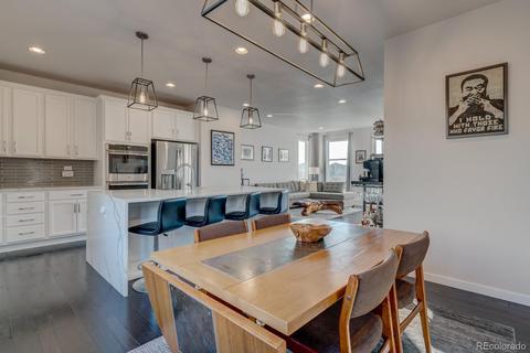 15732 E Broncos Pl, Centennial, CO 80112 photo 9