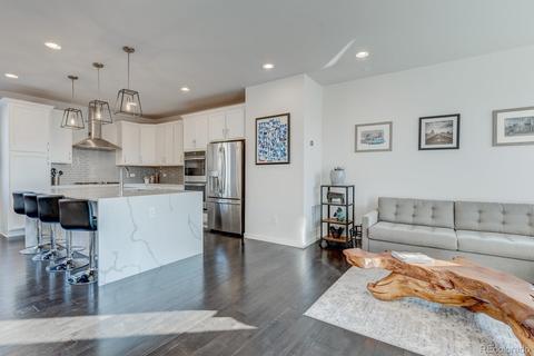 15732 E Broncos Pl, Centennial, CO 80112 photo 13
