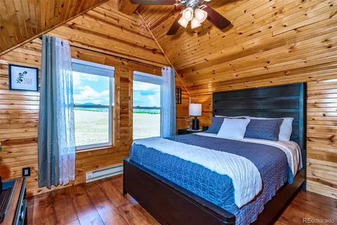 Bedroom - 322 Red Hill Rd, Jefferson, CO 80456 photo 3 of 3