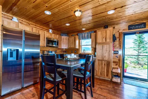 Entry Way - 322 Red Hill Rd, Jefferson, CO 80456 photo 1 of 2