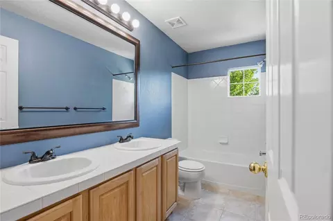 Bath - 5930 Stagecoach Ave, Firestone, CO 80504 photo 3 of 3