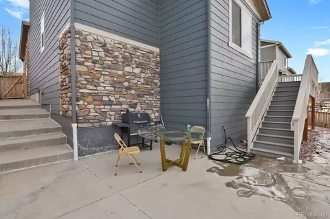 Exterior - 19553 E 60th Pl, Aurora, CO 80019 photo 5 of 9