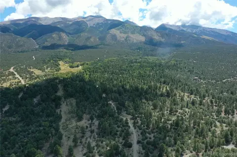 Pawnee Place, Mosca, CO 81146