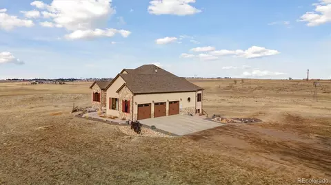 38911 E Wesley Ave, Bennett, CO 80102 photo 4