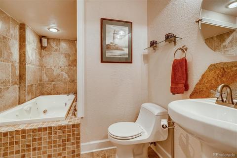 6677 Devinney Ct, Arvada, CO 80004 photo 19