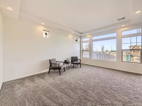 18241 E 47th Dr, Denver, CO 80249 photo 8