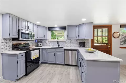11039 E Colorado Dr, Aurora, CO 80012
