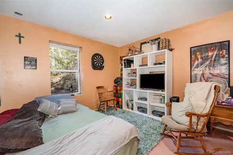 Bedroom - 8991 Rex Ln, Conifer, CO 80433 photo 3 of 3