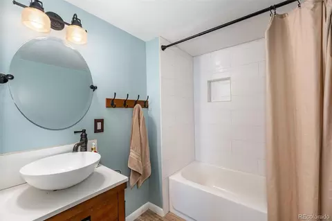 Bath - 8991 Rex Ln, Conifer, CO 80433 photo 2 of 2