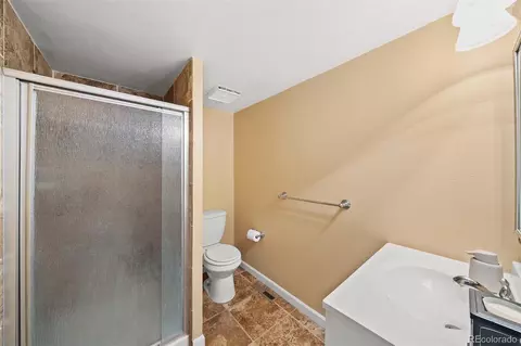 Bath - 11825 E Cornell Cir, Aurora, CO 80014 photo 1 of 4