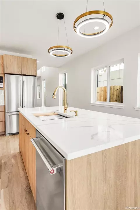 1374 Perry St, Denver, CO 80204 photo 17