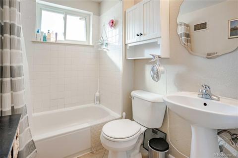 2120 E 27th Ave, Denver, CO 80205 photo 12