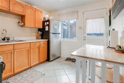 2120 E 27th Ave, Denver, CO 80205 photo 7