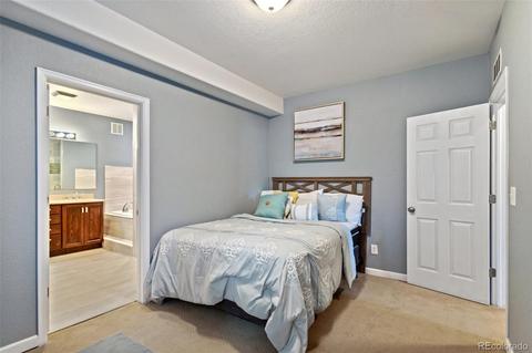 25913 E Archer Dr, Aurora, CO 80018 photo 7