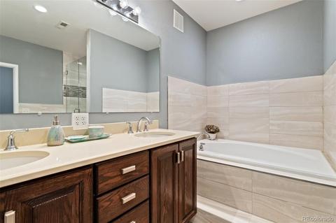 25913 E Archer Dr, Aurora, CO 80018 photo 9