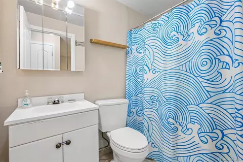 Bath - 9449 Inca Ct, Thornton, CO 80260 photo 1 of 2