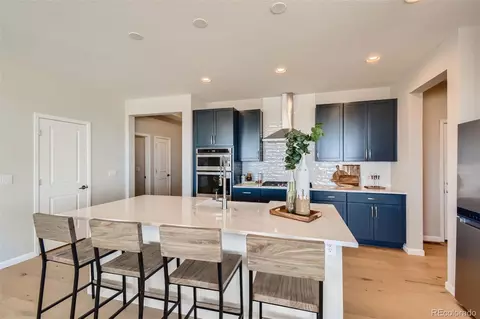 314 N Geneva St, Aurora, CO 80010