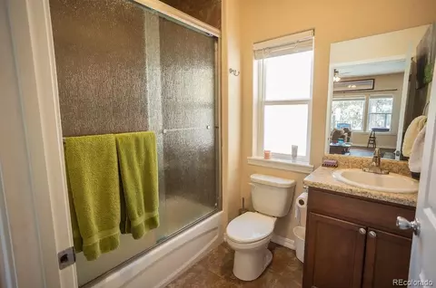 Bath - 45 Valley Cir, Divide, CO 80814 photo 2 of 4