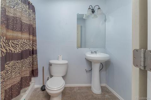 24340 E 2nd Pl, Aurora, CO 80018 photo 21