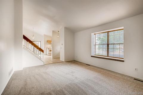 17540 E Grand Dr, Aurora, CO 80015 photo 4