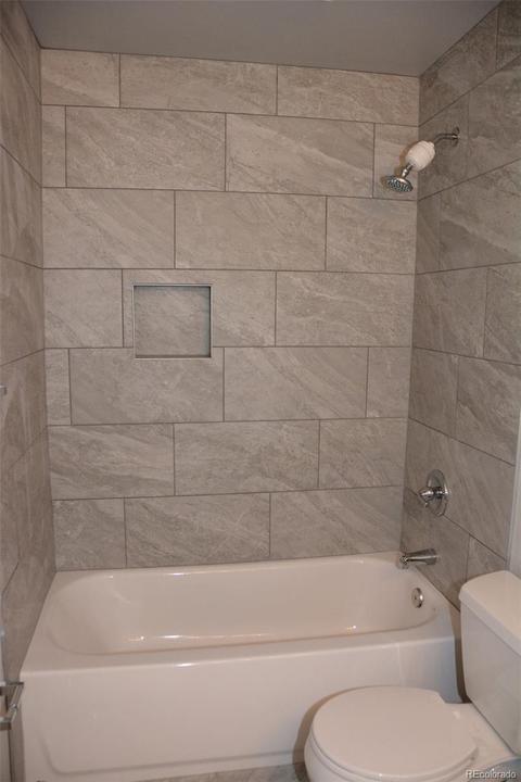 7932 E Bucknell Pl, Denver, CO 80231 photo 12