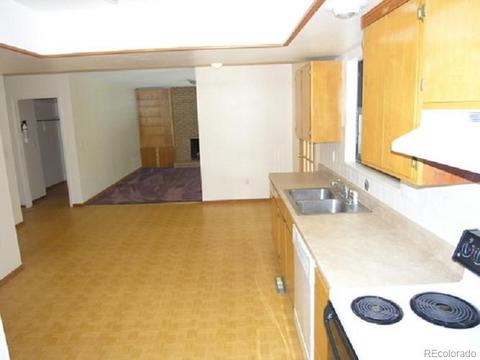 7932 E Bucknell Pl, Denver, CO 80231 photo 8
